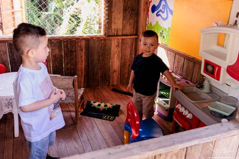 Ensaio Gestante; Mãe de Menina; Fotografia gestante; Fotografia gestante São Leopoldo; Fotografia gestante; Fotografia de família; São Leopoldo; Fotografia com animais; Ensaio de família; Gravidez;'