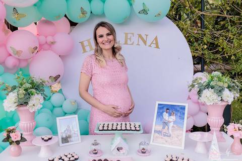 Ensaio Gestante; Mãe de Menina; Fotografia gestante; Fotografia gestante São Leopoldo; Fotografia gestante; Fotografia de família; São Leopoldo; Fotografia com animais; Ensaio de família; Gravidez;'