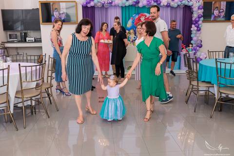 Aniversário infantil; Mig Eventos; Aniversário de criança; Fotografia infantil; Fotografia de família; São Leopoldo;  Casa de festa de são leopoldo; Fotografo infantil são leopoldo; Festança Kids; Fotografo de Canoas; Festejar; ForKids;'