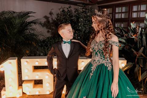 Ensaio feminino; Fotografia feminina; Recanto Bueno; Celina Munhoz; Novo Hamburgo; Fotografia Lifestyle; Nova Petropolis; Ensaio Teen; Ensaio 15th; 15 anos; Fotografo de 15 Anos; Debutante; Camarim Madri; Adriana Krieger; Manu Garcia;'