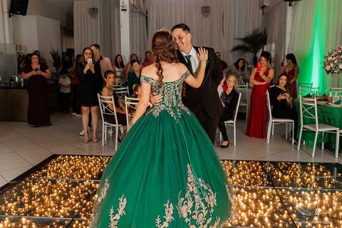 Ensaio feminino; Fotografia feminina; Recanto Bueno; Celina Munhoz; Novo Hamburgo; Fotografia Lifestyle; Nova Petropolis; Ensaio Teen; Ensaio 15th; 15 anos; Fotografo de 15 Anos; Debutante; Camarim Madri; Adriana Krieger; Manu Garcia;'