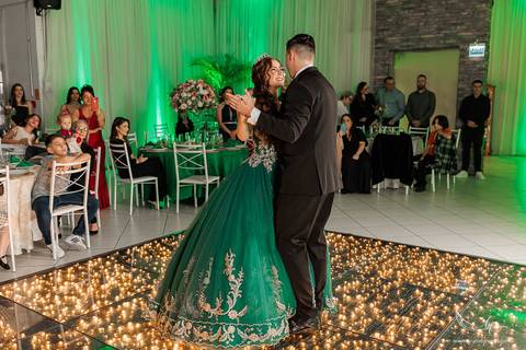 Ensaio feminino; Fotografia feminina; Recanto Bueno; Celina Munhoz; Novo Hamburgo; Fotografia Lifestyle; Nova Petropolis; Ensaio Teen; Ensaio 15th; 15 anos; Fotografo de 15 Anos; Debutante; Camarim Madri; Adriana Krieger; Manu Garcia;'