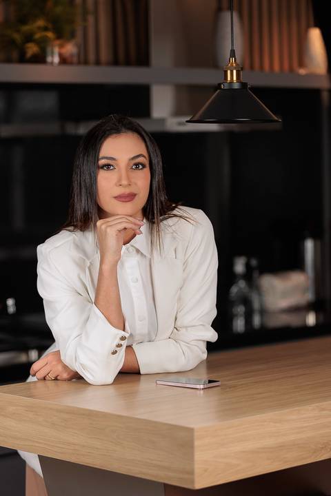 Ensaio feminino; Fotografia feminina;  Celina Munhoz; Novo Hamburgo; Fotografia Lifestyle; Nova Petropolis; Ensaio Teen; Ensaio 15th; 15 anos; Fotografo de 15 Anos; Debutante; Camarim Madri; Adriana Krieger; Manu Garcia; profissional; corporativo;'