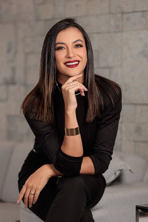 Ensaio feminino; Fotografia feminina;  Celina Munhoz; Novo Hamburgo; Fotografia Lifestyle; Nova Petropolis; Ensaio Teen; Ensaio 15th; 15 anos; Fotografo de 15 Anos; Debutante; Camarim Madri; Adriana Krieger; Manu Garcia; profissional; corporativo;'