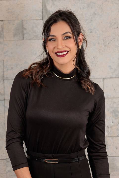 Ensaio feminino; Fotografia feminina;  Celina Munhoz; Novo Hamburgo; Fotografia Lifestyle; Nova Petropolis; Ensaio Teen; Ensaio 15th; 15 anos; Fotografo de 15 Anos; Debutante; Camarim Madri; Adriana Krieger; Manu Garcia; profissional; corporativo;'