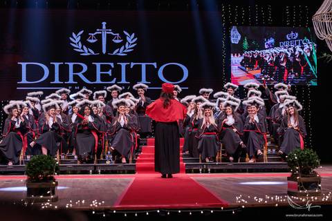 Colação de grau; Unisinos; Direito; Fotografia de Formatura; Fotografo de Formatura; Engenharia Cívil; Prova de Toga; UFRGS; Porto Alegre; Direito; Unisinos; '