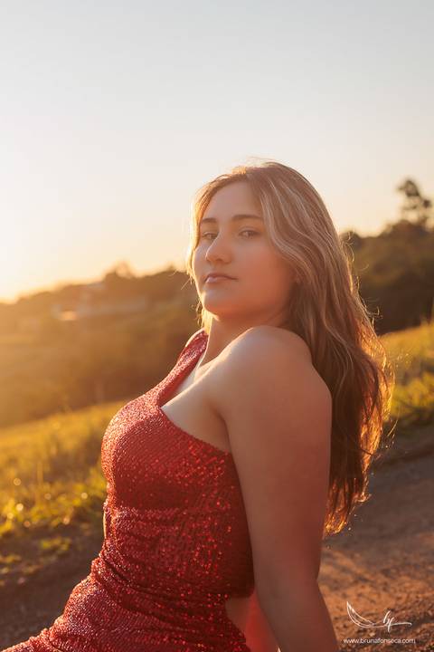 Ensaio feminino; Fotografia feminina; Recanto Bueno; Celina Munhoz; Novo Hamburgo; Fotografia Lifestyle; Nova Petropolis; Ensaio Teen; Ensaio 15th; 15 anos; Fotografo de 15 Anos; Debutante; Camarim Madri; Adriana Krieger; Manu Garcia;'