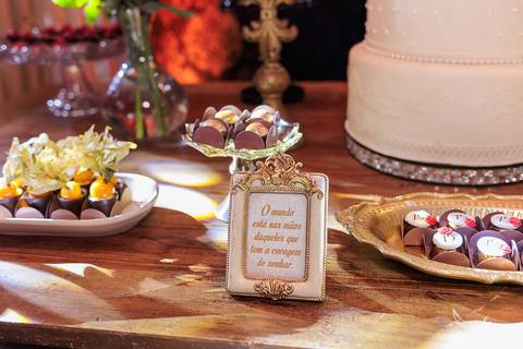 Ensaio feminino; Fotografia feminina; Recanto Bueno; Celina Munhoz; Novo Hamburgo; Fotografia Lifestyle; Nova Petropolis; Ensaio Teen; Ensaio 15th; 15 anos; Fotografo de 15 Anos; Debutante; Camarim Madri; Adriana Krieger; Manu Garcia;'