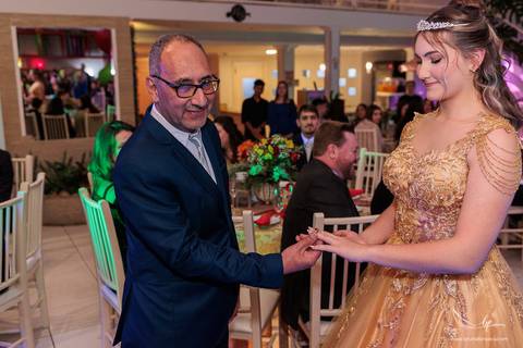 Ensaio feminino; Fotografia feminina; Recanto Bueno; Celina Munhoz; Novo Hamburgo; Fotografia Lifestyle; Nova Petropolis; Ensaio Teen; Ensaio 15th; 15 anos; Fotografo de 15 Anos; Debutante; Camarim Madri; Adriana Krieger; Manu Garcia;'