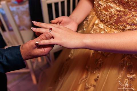 Ensaio feminino; Fotografia feminina; Recanto Bueno; Celina Munhoz; Novo Hamburgo; Fotografia Lifestyle; Nova Petropolis; Ensaio Teen; Ensaio 15th; 15 anos; Fotografo de 15 Anos; Debutante; Camarim Madri; Adriana Krieger; Manu Garcia;'