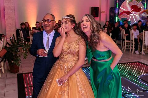 Ensaio feminino; Fotografia feminina; Recanto Bueno; Celina Munhoz; Novo Hamburgo; Fotografia Lifestyle; Nova Petropolis; Ensaio Teen; Ensaio 15th; 15 anos; Fotografo de 15 Anos; Debutante; Camarim Madri; Adriana Krieger; Manu Garcia;'