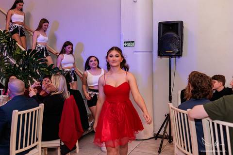 Ensaio feminino; Fotografia feminina; Recanto Bueno; Celina Munhoz; Novo Hamburgo; Fotografia Lifestyle; Nova Petropolis; Ensaio Teen; Ensaio 15th; 15 anos; Fotografo de 15 Anos; Debutante; Camarim Madri; Adriana Krieger; Manu Garcia;'