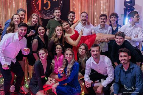 Ensaio feminino; Fotografia feminina; Recanto Bueno; Celina Munhoz; Novo Hamburgo; Fotografia Lifestyle; Nova Petropolis; Ensaio Teen; Ensaio 15th; 15 anos; Fotografo de 15 Anos; Debutante; Camarim Madri; Adriana Krieger; Manu Garcia;'