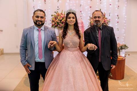 Ensaio feminino; Fotografia feminina; Recanto Bueno; Celina Munhoz; Novo Hamburgo; Fotografia Lifestyle; Nova Petropolis; Ensaio Teen; Ensaio 15th; 15 anos; Fotografo de 15 Anos; Debutante; Adriana Krieger; Manu Garcia; Porto Alegre;'