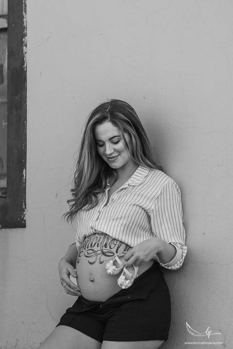 Ensaio Gestante; Mãe de Menina; Mãe de Menino; Fotografia gestante; Fotografia gestante São Leopoldo; Fotografia de família; Fotografia com animais; Ensaio de família; Gravidez; Ensaio Gestante Praia; Santa Catarina; '