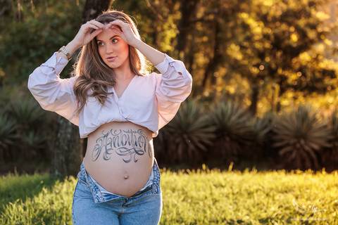 Ensaio Gestante; Mãe de Menina; Mãe de Menino; Fotografia gestante; Fotografia gestante São Leopoldo; Fotografia de família; Fotografia com animais; Ensaio de família; Gravidez; Ensaio Gestante Praia; Santa Catarina; '