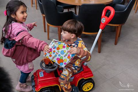 Aniversário infantil; Mig Eventos; Aniversário de criança; Fotografia infantil; Fotografia de família; São Leopoldo;  Casa de festa de são leopoldo; Fotografo infantil são leopoldo; Festança Kids; Fotografo de Canoas; Festejar; ForKids;'