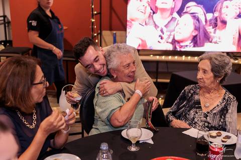 Formatura; Fotografo de Formatura; Universidade Feevale; Novo Hamburgo; São Leopoldo; Colação de grau; Unisinos; Direito; Fotografia de Formatura; Engenharia Cívil; Prova de Toga; UFRGS; Porto Alegre; UFCSPA; Medicina; Administração; PUCRS; FMP;'