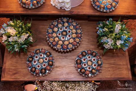 Recanto Bueno; Celina Munhoz; Novo Hamburgo; Nova Petropolis; Ensaio Teen; Ensaio 15th; 15 anos; Fotografo de 15 Anos; Debutante; Adriana Krieger; Manu Garcia; Porto Alegre; Fleck Eventos; Mig Eventos; For Kids; Ivoti;'