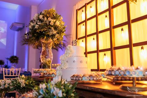 Recanto Bueno; Celina Munhoz; Novo Hamburgo; Nova Petropolis; Ensaio Teen; Ensaio 15th; 15 anos; Fotografo de 15 Anos; Debutante; Adriana Krieger; Manu Garcia; Porto Alegre; Fleck Eventos; Mig Eventos; For Kids; Ivoti;'