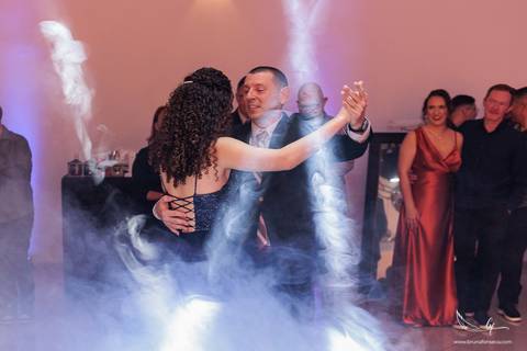 Recanto Bueno; Celina Munhoz; Novo Hamburgo; Nova Petropolis; Ensaio Teen; Ensaio 15th; 15 anos; Fotografo de 15 Anos; Debutante; Adriana Krieger; Manu Garcia; Porto Alegre; Fleck Eventos; Mig Eventos; For Kids; Ivoti;'