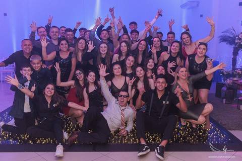 Recanto Bueno; Celina Munhoz; Novo Hamburgo; Nova Petropolis; Ensaio Teen; Ensaio 15th; 15 anos; Fotografo de 15 Anos; Debutante; Adriana Krieger; Manu Garcia; Porto Alegre; Fleck Eventos; Mig Eventos; For Kids; Ivoti;'