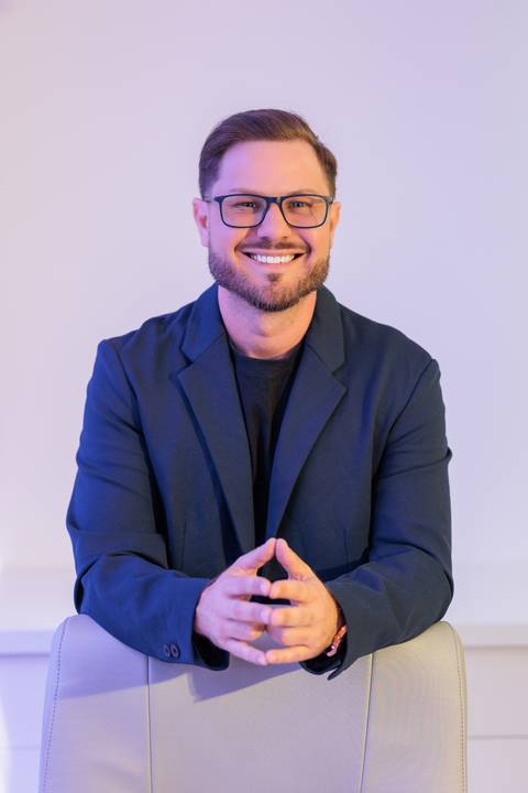 Retratos Corporativo; Retratos Médico; Reposicionamento de Imagem; Fotografia Corporativa; Porto Alegre; São Leopoldo; Novo Hamburgo; Ivoti; Campo Bom;'
