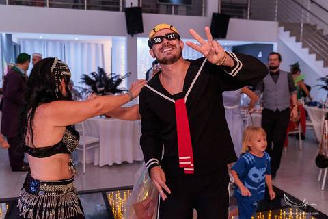 Fotografo São Leopoldo; Haka; Ensaio Feminino; Novo Hamburgo; Adriana Krieger; Manu Garcia; Celina Munhoz; Espaço 136; Esquinna da Bossta; Fotografo Lajeado; Fotografo Porto Alegre; Carnaval; Festa Fantasia; Porto Alegre;'