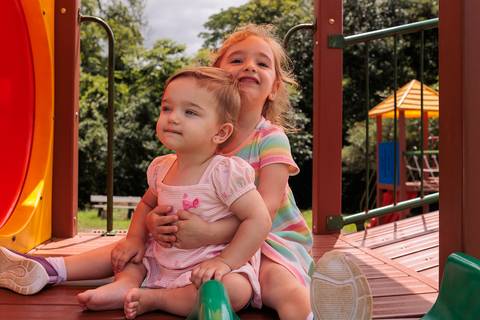 Ensaio Gestante; Mãe de Menina; Mãe de Menino; Fotografia gestante; Fotografia gestante São Leopoldo; Fotografia de família; Fotografia com animais; Ensaio de família; Gravidez; Ensaio Gestante Praia; Santa Catarina; '