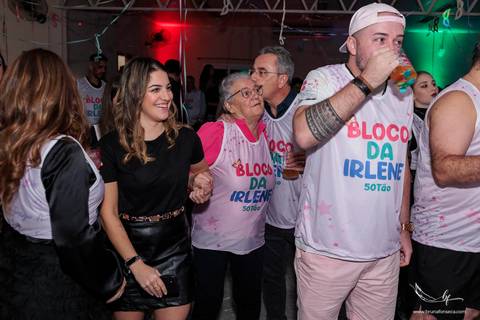 Fotografo São Leopoldo; Haka; Ensaio Feminino; Novo Hamburgo; Adriana Krieger; Manu Garcia; Celina Munhoz; Espaço 136; Esquinna da Bossta; Fotografo Lajeado; Fotografo Porto Alegre; Carnaval; Festa Fantasia; Porto Alegre;'