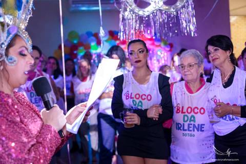 Fotografo São Leopoldo; Haka; Ensaio Feminino; Novo Hamburgo; Adriana Krieger; Manu Garcia; Celina Munhoz; Espaço 136; Esquinna da Bossta; Fotografo Lajeado; Fotografo Porto Alegre; Carnaval; Festa Fantasia; Porto Alegre;'