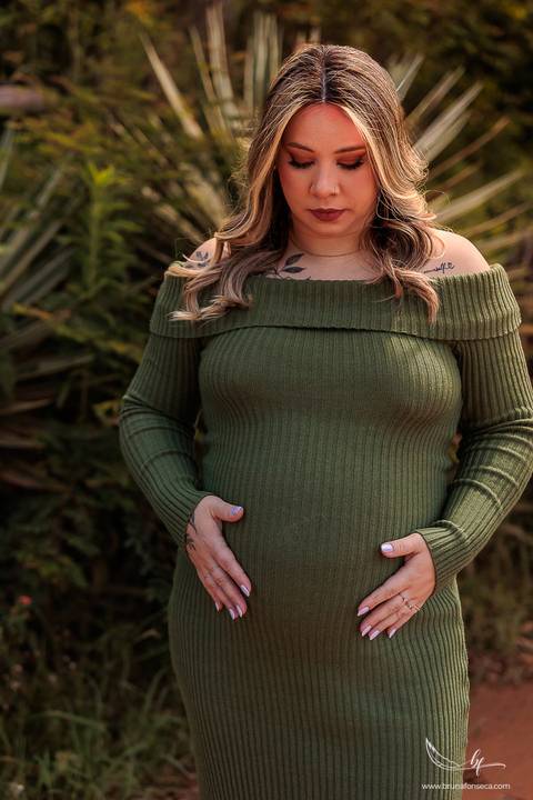 Ensaio Gestante; Mãe de Menina; Mãe de Menino; Fotografia gestante; Fotografia gestante São Leopoldo; Fotografia de família; Fotografia com animais; Ensaio de família; Gravidez; Ensaio Gestante Praia; Santa Catarina; '