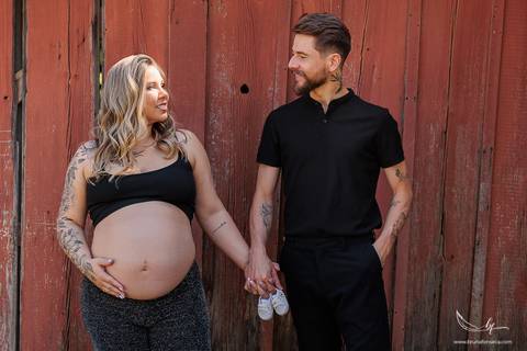 Ensaio Gestante; Mãe de Menina; Mãe de Menino; Fotografia gestante; Fotografia gestante São Leopoldo; Fotografia de família; Fotografia com animais; Ensaio de família; Gravidez; Ensaio Gestante Praia; Santa Catarina; '