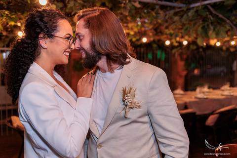 Maquiagem; Making of; Noiva; Noivo; Pré Wedding; Celina Munhoz; Adriana Kruger; Manu Garcia;  São Francisco de Paula; Fotografia de Casal; Fotografia de Casamento; Pré Wedding; São Leopoldo; Porto Alegre; Casamento Cívil; Fotografia Casamento Cívil;'