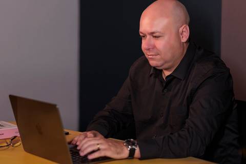 Retrato Corporativo; Fotografia Profissional; Fotografia Corporativa; Reposicionamento de marca; Branding; Imagem Pessoal; Fotografo em Porto Alegre; Fotografo em São Leopoldo;'