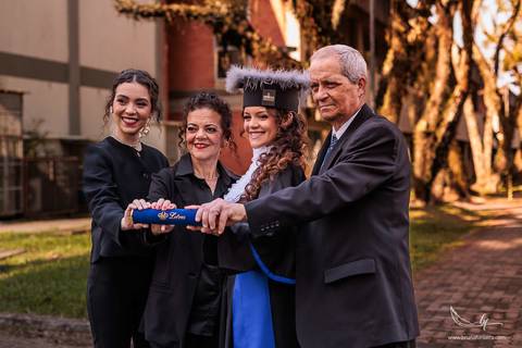 Formatura; Fotografo de Formatura; Universidade Feevale; Novo Hamburgo; São Leopoldo; Colação de grau; Unisinos; Direito; Fotografia de Formatura; Engenharia Cívil; Prova de Toga; UFRGS; Porto Alegre; UFCSPA; Medicina; Administração; PUCRS; FMP; Medicina;'
