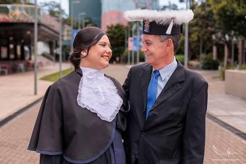 Formatura; Fotografo de Formatura; Universidade Feevale; Novo Hamburgo; São Leopoldo; Colação de grau; Unisinos; Direito; Fotografia de Formatura; Engenharia Cívil; Prova de Toga; UFRGS; Porto Alegre; UFCSPA; Medicina; Administração; PUCRS; FMP; Medicina;'