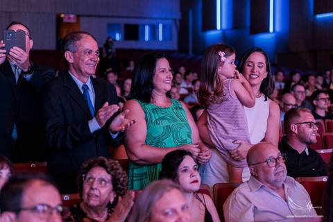 Formatura; Fotografo de Formatura; Universidade Feevale; Novo Hamburgo; São Leopoldo; Colação de grau; Unisinos; Direito; Fotografia de Formatura; Engenharia Cívil; Prova de Toga; UFRGS; Porto Alegre; UFCSPA; Medicina; Administração; PUCRS; FMP; Medicina;'