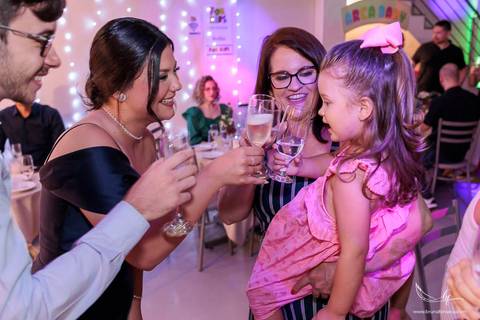 Formatura; Fotografo de Formatura; Universidade Feevale; Novo Hamburgo; São Leopoldo; Colação de grau; Unisinos; Direito; Fotografia de Formatura; Engenharia Cívil; Prova de Toga; UFRGS; Porto Alegre; UFCSPA; Medicina; Administração; PUCRS; FMP; Medicina;'