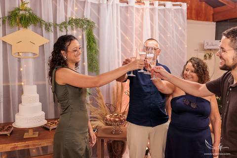 Formatura; Fotografo de Formatura; Universidade Feevale; Novo Hamburgo; São Leopoldo; Colação de grau; Unisinos; Direito; Fotografia de Formatura; Engenharia Cívil; Prova de Toga; UFRGS; Porto Alegre; UFCSPA; Medicina; Administração; PUCRS; FMP; Medicina;'