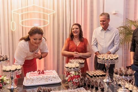 Formatura; Fotografo de Formatura; Universidade Feevale; Novo Hamburgo; São Leopoldo; Colação de grau; Unisinos; Direito; Fotografia de Formatura; Engenharia Cívil; Prova de Toga; UFRGS; Porto Alegre; UFCSPA; Medicina; Administração; PUCRS; FMP; Medicina;'