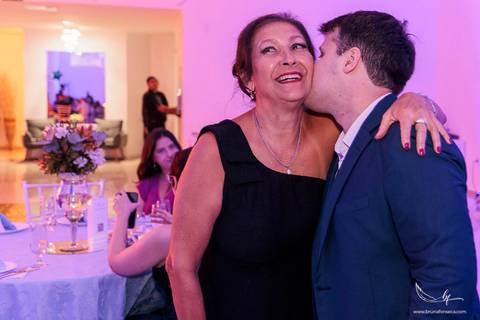 Formatura; Fotografo de Formatura; Universidade Feevale; Novo Hamburgo; São Leopoldo; Colação de grau; Unisinos; Direito; Fotografia de Formatura; Engenharia Cívil; Prova de Toga; UFRGS; Porto Alegre; UFCSPA; Medicina; Administração; PUCRS; FMP; Medicina;'