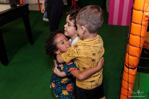 Aniversário infantil; Mig Eventos; Aniversário de criança; Fotografia infantil; Casa de festa de são Leopoldo; Fotografo infantil São Leopoldo;  ForKids; Ioiô Bela Vista; Kid's Garden São Leopoldo; Giz de Cera Novo Hamburgo; '