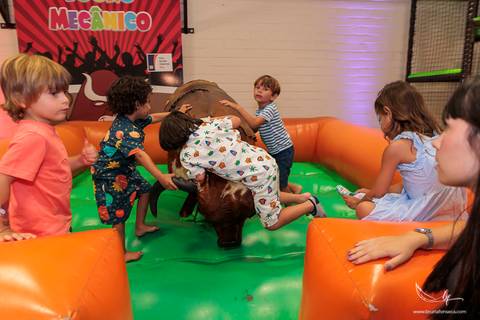 Aniversário infantil; Mig Eventos; Aniversário de criança; Fotografia infantil; Casa de festa de são Leopoldo; Fotografo infantil São Leopoldo;  ForKids; Ioiô Bela Vista; Kid's Garden São Leopoldo; Giz de Cera Novo Hamburgo; '