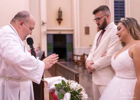 Maquiagem; Making of; Noiva; Noivo; Pré Wedding; Celina Munhoz; Adriana Kruger; Manu Garcia;  São Francisco de Paula; Fotografia de Casal; Fotografia de Casamento; Pré Wedding; São Leopoldo; Porto Alegre; Casamento Cívil; Fotografia Casamento Cívil;'