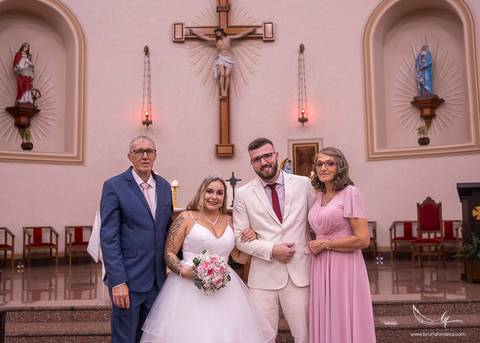 Maquiagem; Making of; Noiva; Noivo; Pré Wedding; Celina Munhoz; Adriana Kruger; Manu Garcia;  São Francisco de Paula; Fotografia de Casal; Fotografia de Casamento; Pré Wedding; São Leopoldo; Porto Alegre; Casamento Cívil; Fotografia Casamento Cívil;'