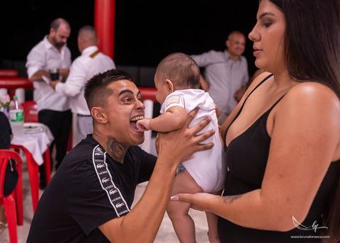 Maquiagem; Making of; Noiva; Noivo; Pré Wedding; Celina Munhoz; Adriana Kruger; Manu Garcia;  São Francisco de Paula; Fotografia de Casal; Fotografia de Casamento; Pré Wedding; São Leopoldo; Porto Alegre; Casamento Cívil; Fotografia Casamento Cívil;'