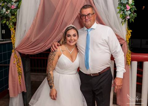 Maquiagem; Making of; Noiva; Noivo; Pré Wedding; Celina Munhoz; Adriana Kruger; Manu Garcia;  São Francisco de Paula; Fotografia de Casal; Fotografia de Casamento; Pré Wedding; São Leopoldo; Porto Alegre; Casamento Cívil; Fotografia Casamento Cívil;'