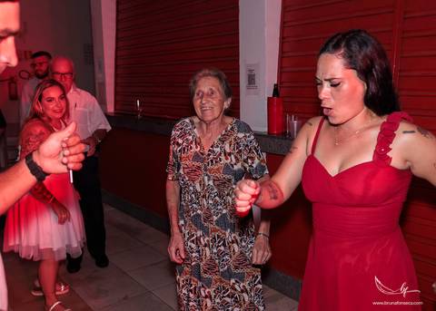 Maquiagem; Making of; Noiva; Noivo; Pré Wedding; Celina Munhoz; Adriana Kruger; Manu Garcia;  São Francisco de Paula; Fotografia de Casal; Fotografia de Casamento; Pré Wedding; São Leopoldo; Porto Alegre; Casamento Cívil; Fotografia Casamento Cívil;'