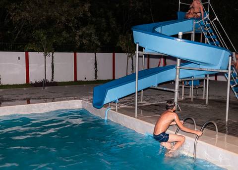 Maquiagem; Making of; Noiva; Noivo; Pré Wedding; Celina Munhoz; Adriana Kruger; Manu Garcia;  São Francisco de Paula; Fotografia de Casal; Fotografia de Casamento; Pré Wedding; São Leopoldo; Porto Alegre; Casamento Cívil; Fotografia Casamento Cívil;'